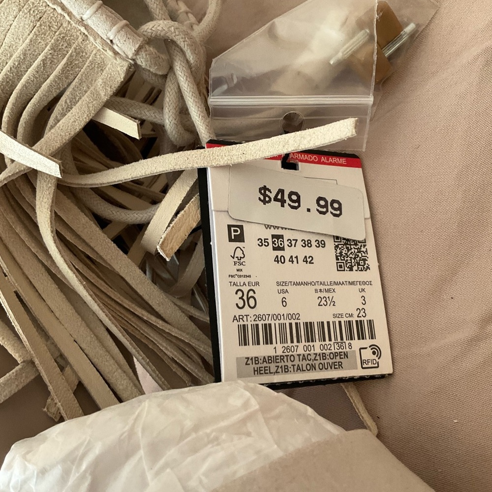 NWT Zara Fringed Heels - Picture 6 of 6